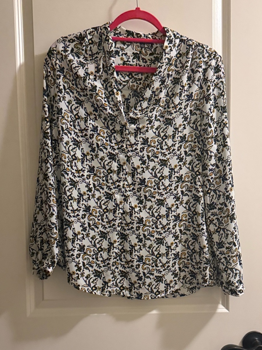 Adrianna Papell White Floral Long-Sleeve Blouse with Black & Gold Accents